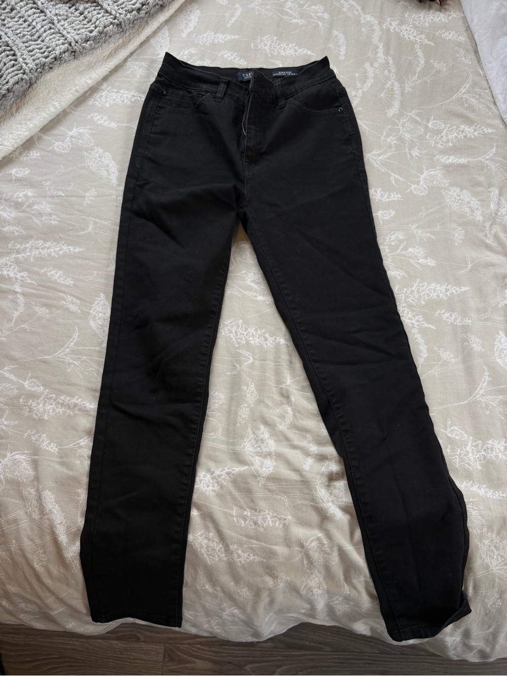 Black Women’s Stretch Jeans - Classic Slim Fit